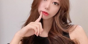 【波多野结衣】IG火辣瑜伽正妹「大奶超洶湧」，緊身運動服「邪惡曲線好明顯」！【大发体育】