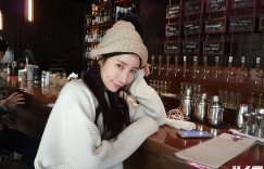 【波多野结衣】「隱乳系正妹」內藏一對可愛圓乳，飽滿渾圓+逆天長腿讓人又驚又喜！【大发体育】