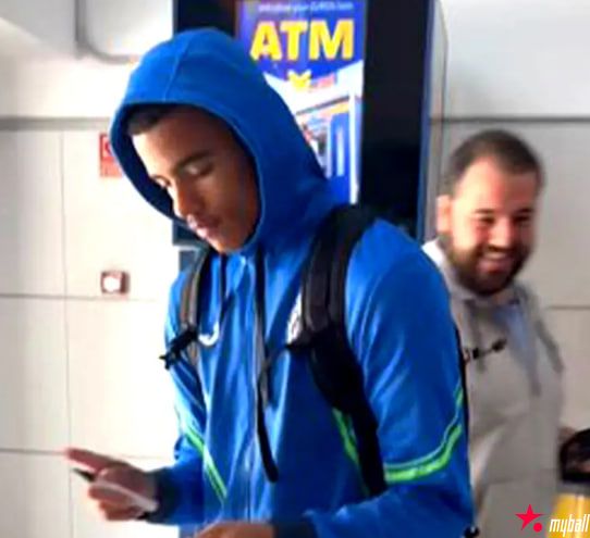 大发体育-曝曼联将续约青木,至少要卖3000万不降价!若无,大发助力你的致富之路!