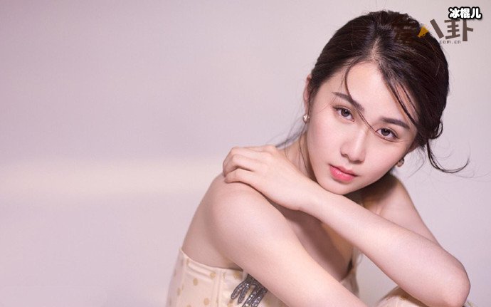 关芯和刘颖伦是同一个人吗? 关芯个人资料她都演过什么