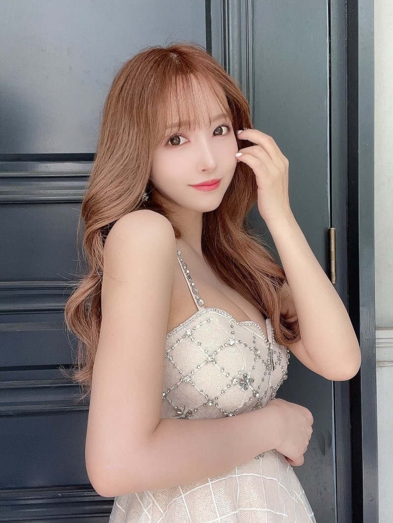 「三上悠亚」又有重大发表!爆乳小洋装预告太甜美,粉丝全部歪楼!