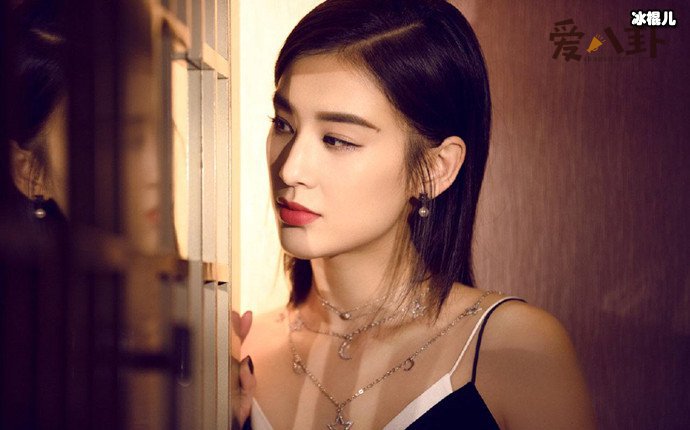 黄圣依拍戏时头部受伤, 黄圣依伤口会留疤吗?