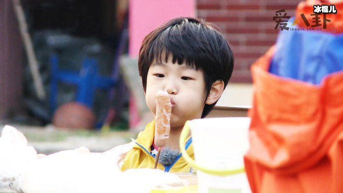 李钟赫儿子今年多大了? 李俊秀曾因太招人喜欢而被退学?