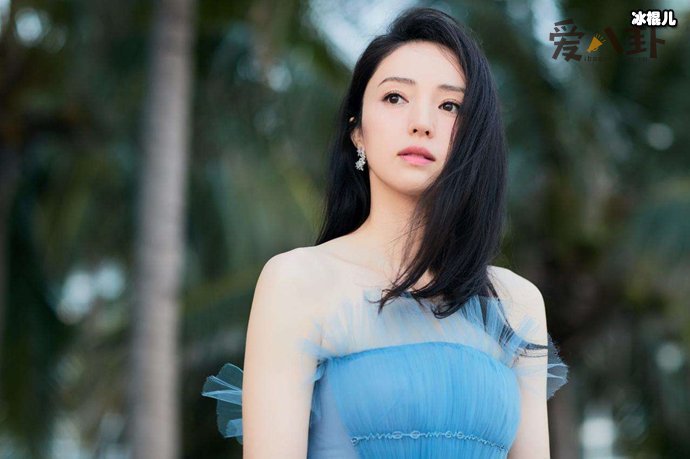 董璇苏小钉疑似恋情曝光, 两人在一起是因为合约?