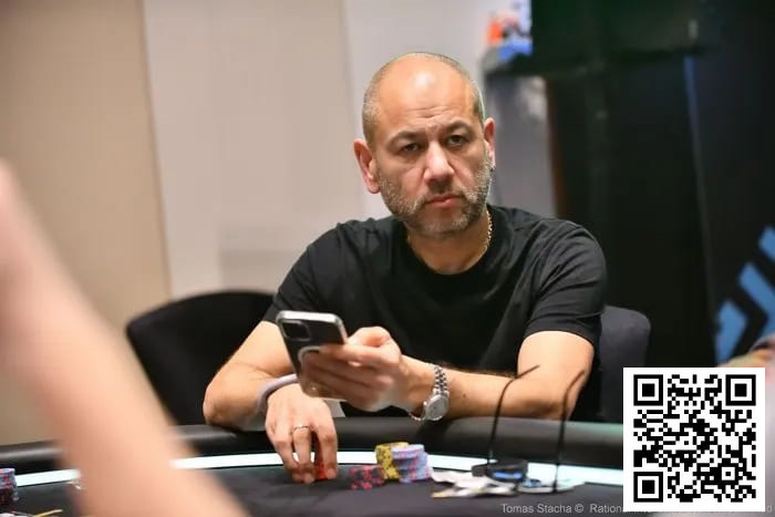 【EV扑克】低级错误!毫无必要的提前弃牌,把191,800美元的大池搞丢了