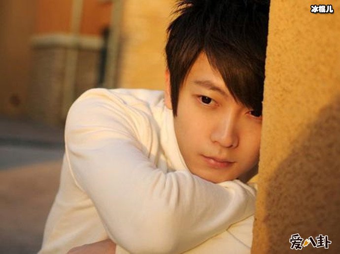 东来东往戴恩泽为何不火了?其被抓在别墅吸毒是真的吗?