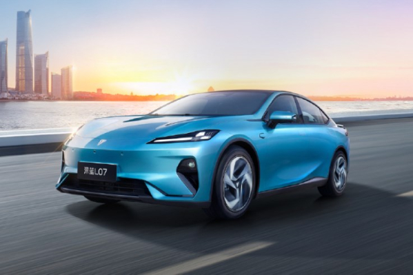 深蓝L07正式上市!六款配置售15.19万-17.39万元