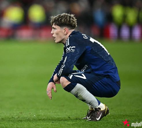 大发体育-加纳乔出售385万豪宅暗示离开曼联,或交换奥斯梅,大发助力你的致富之路!