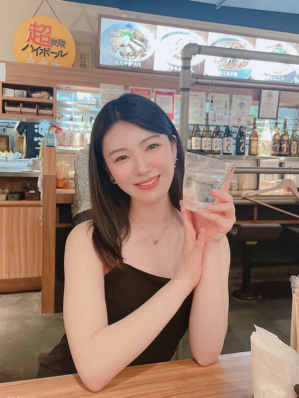 最新推荐!网页设计美女工程师《响花莲》精选作品介绍……