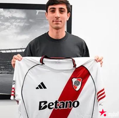 大发体育-1亿英镑解约金：河床打破阿根廷足坛纪录，大发助力你的致富之路！