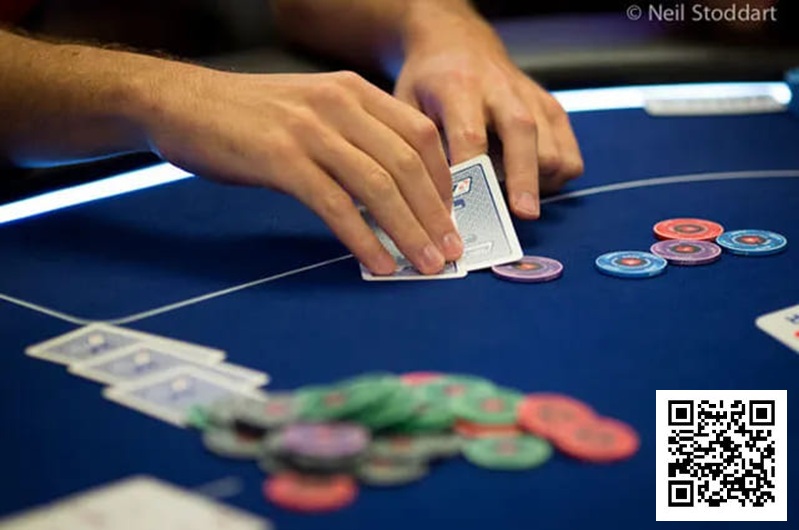 【EV扑克】翻牌带对听花，过牌比下注更好？