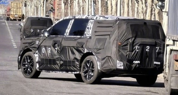 网传小米YU9谍照 曝小米将在本月举办人车家全生态活动 YU9按计划推进