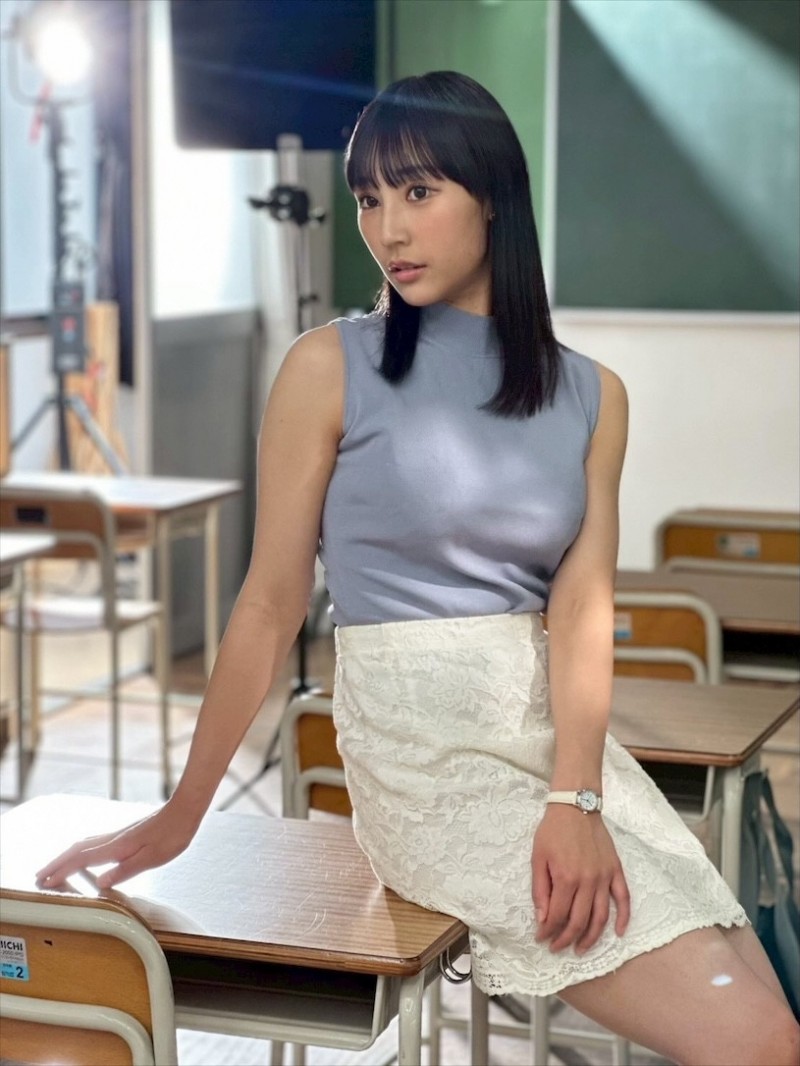 MIKR-064,「白浜果歩」最新作品2025/12/11发布!