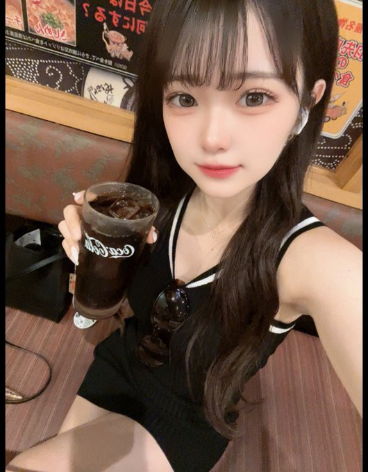 香川杏(香川あんず)出道作品番号及封面,香川杏个人简介