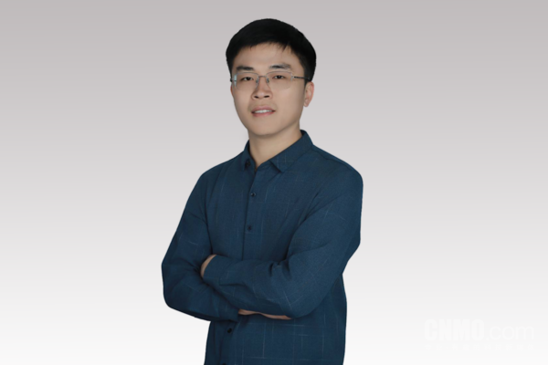 夏中谱 夏中谱正式加入无界动力 担任联合创始人兼联席CTO