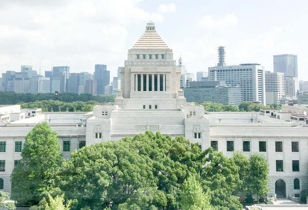 新法禁止在片中性交? AV女优有话说!