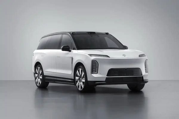 蔚来ES9网传图 蔚来ES9官宣4月9日亮相:十一年体系创新的集大成之作